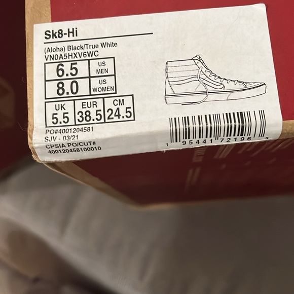 Vans. Brand new - Picture 6 of 7